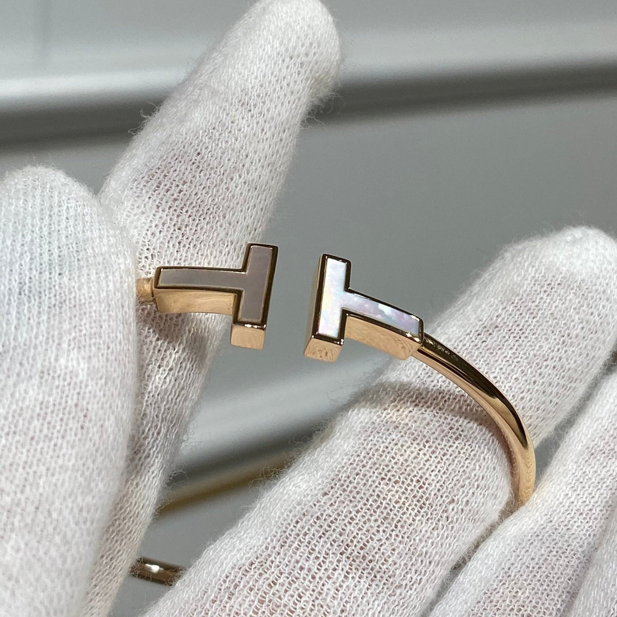 [Eterna Jewels]T BRACELET 1.8MM MOP PINK GOLD