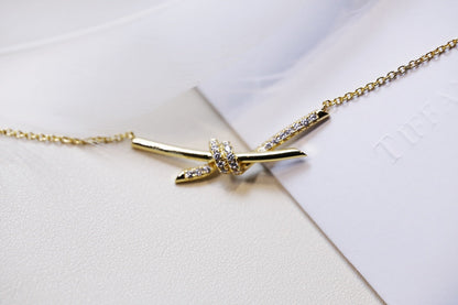 [Eterna Jewels]KNOT NECKLACE GOLD DIAMONDS