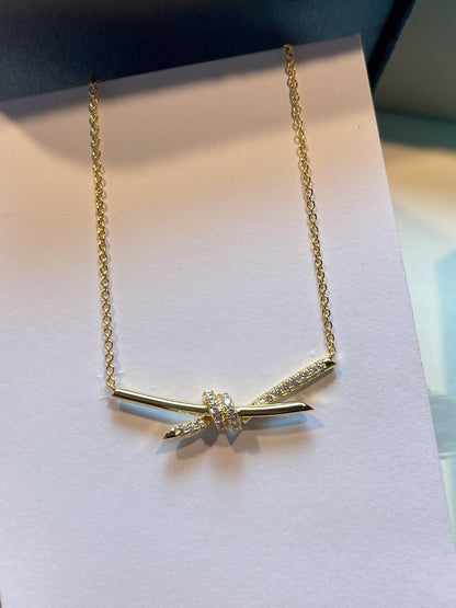 [Eterna Jewels]KNOT NECKLACE GOLD DIAMONDS