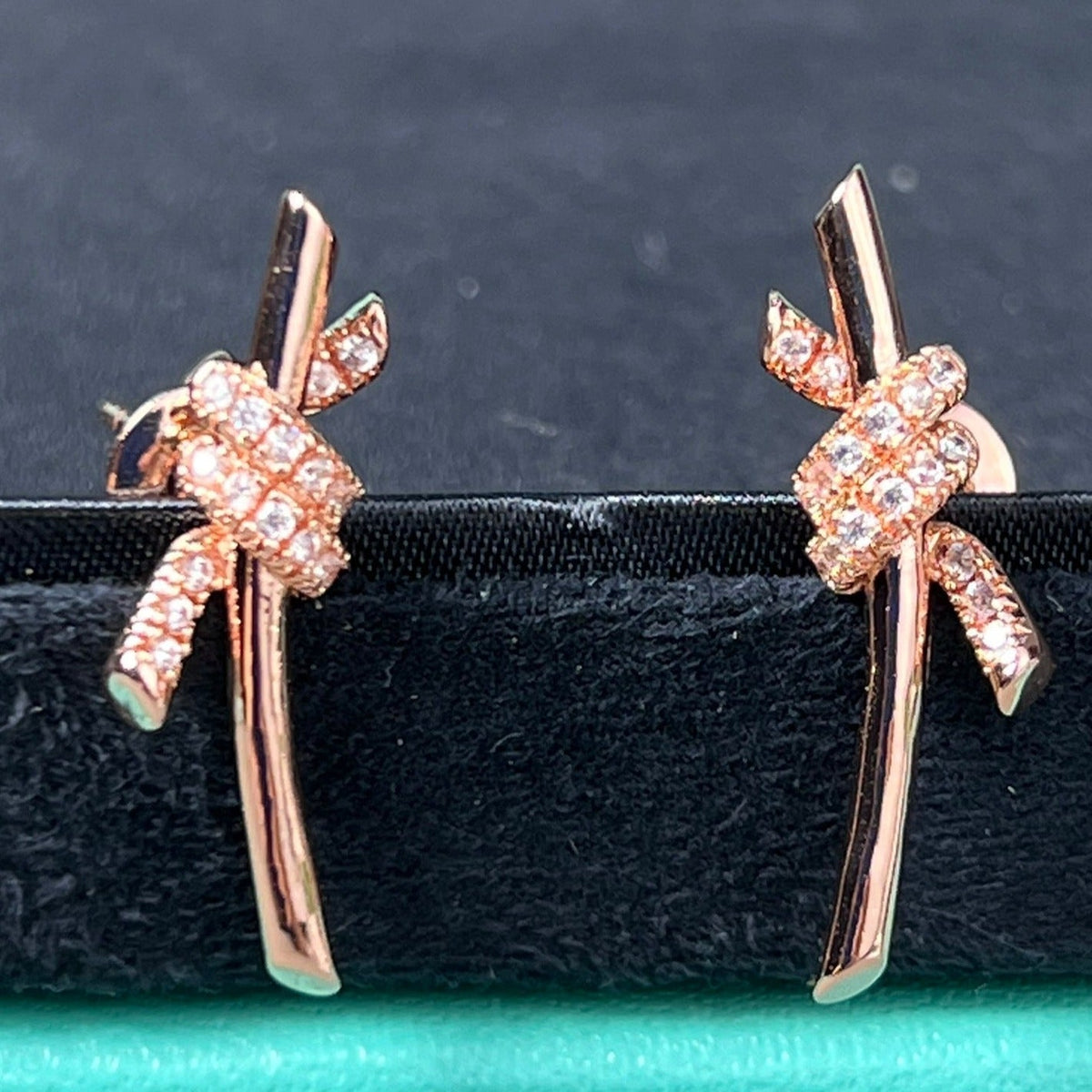 [Eterna Jewels]KNOT EARRINGS PINK GOLD DIAMOND