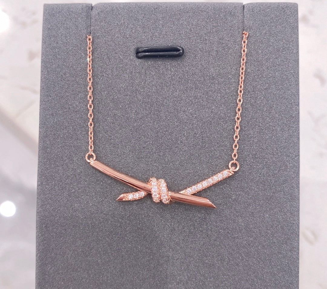 [Eterna Jewels]KNOT NECKLACE DIAMONDS