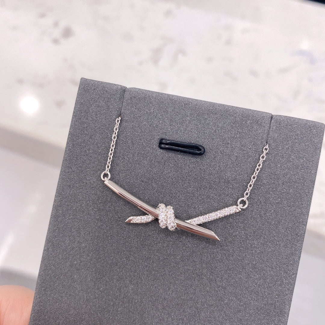 [Eterna Jewels]KNOT NECKLACE DIAMONDS