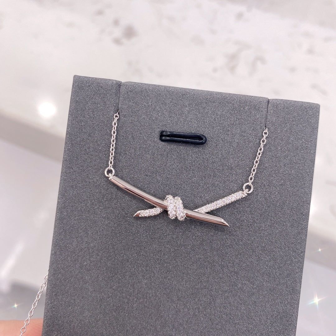 [Eterna Jewels]KNOT NECKLACE DIAMONDS