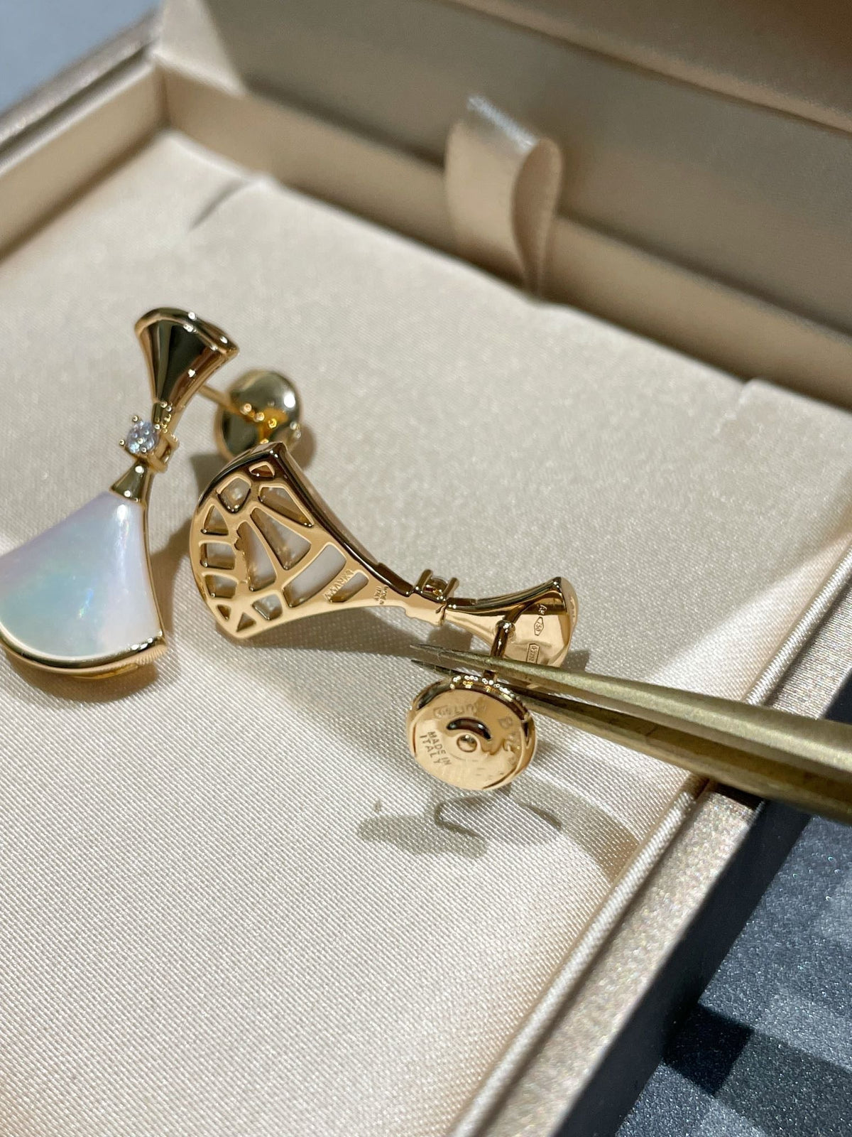 [Eterna Jewels]DREAM MOP 1 DIAMOND EARRINGS