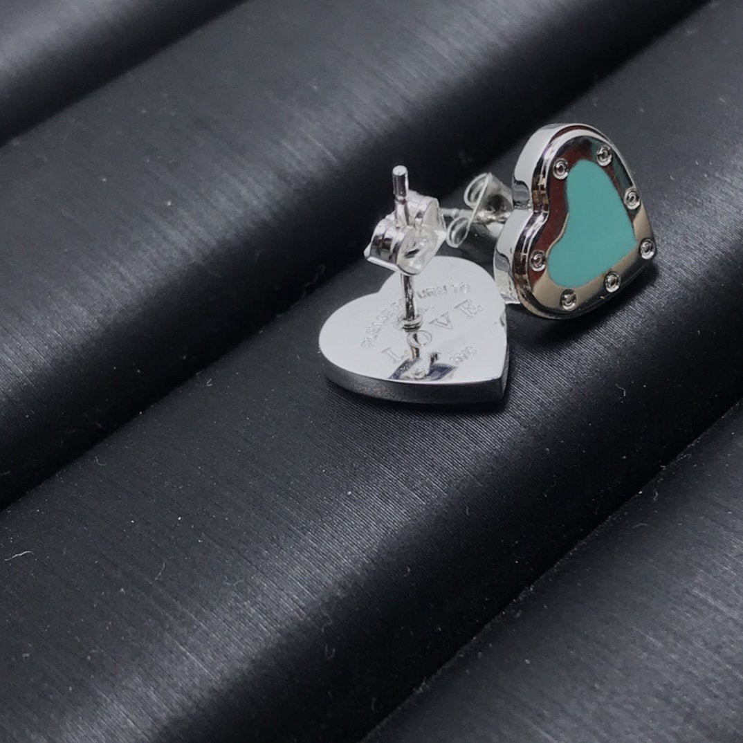 [Eterna Jewels]HEART STUD SILVER EARRINGS