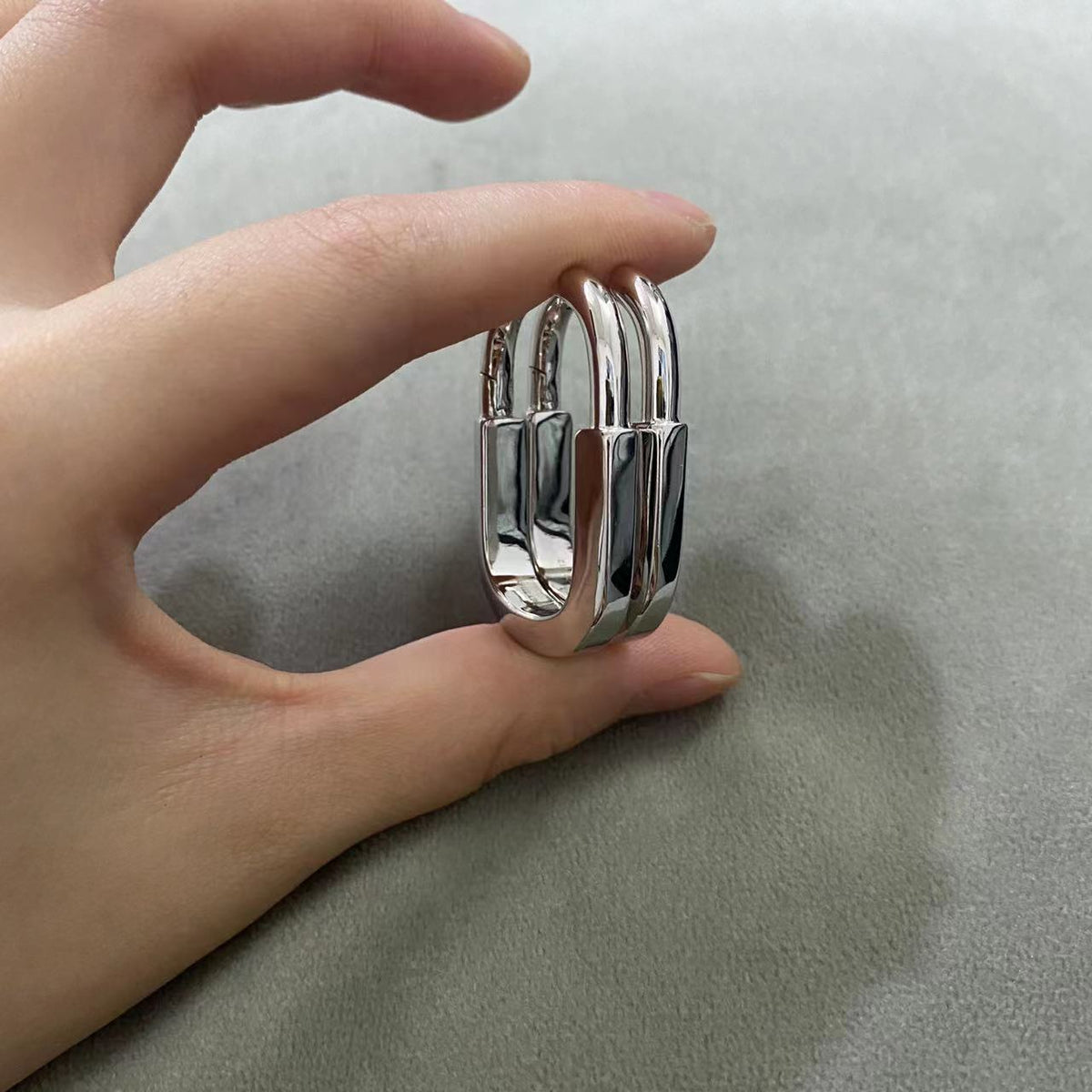 [Eterna Jewels]LOCK MEDIUM EARRINGS