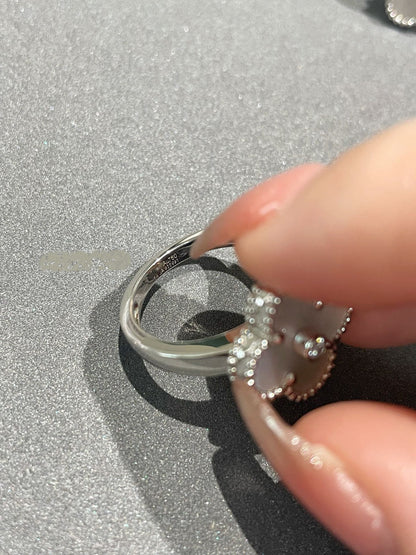 [Eterna Jewels]CLOVER SILVER MOP DIAMOND RING