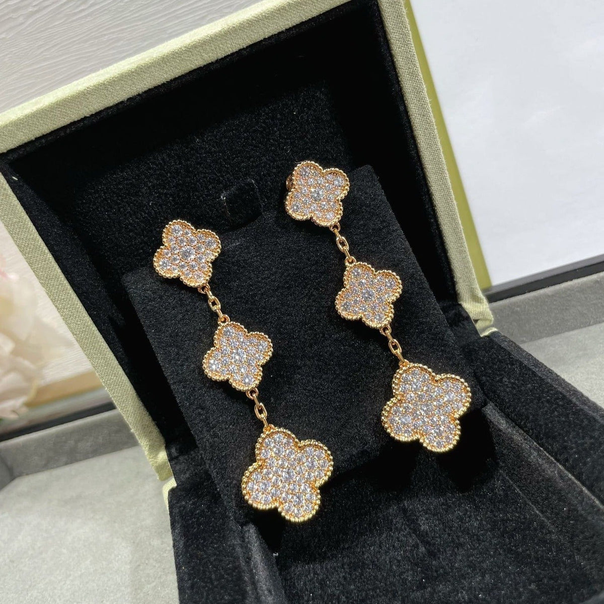 [Eterna Jewels]CLOVER 3 MOTIFS DIAMOND PAVED ROSE GOLD EARRINGS
