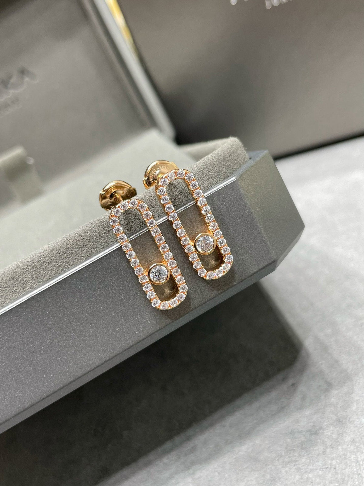 [Eterna Jewels]MOVE UNO STUD DIAMOND PAVED EARRINGS