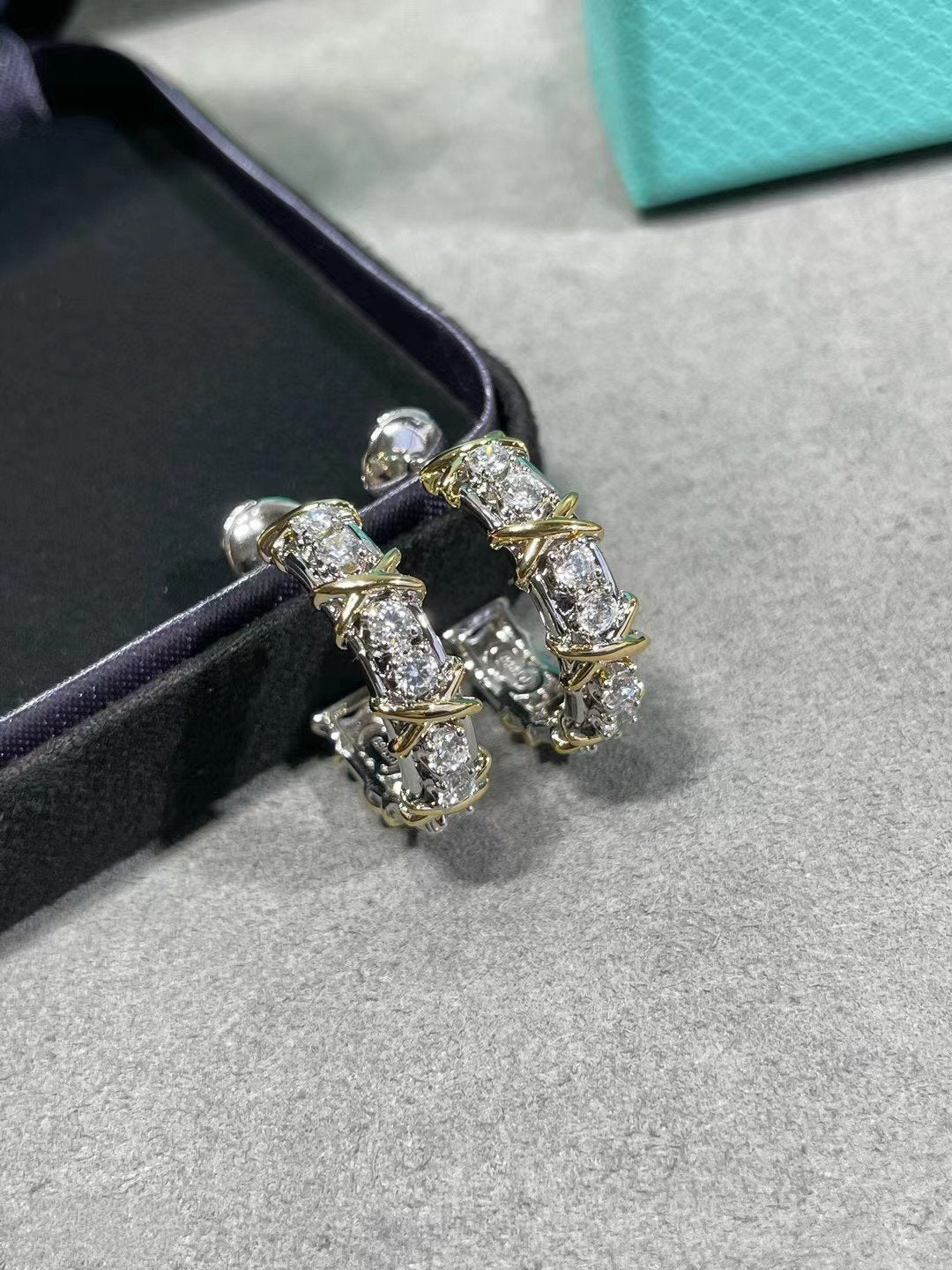 [Eterna Jewels]SCHLUMBERGER GOLD DIAMOND EARRINGS
