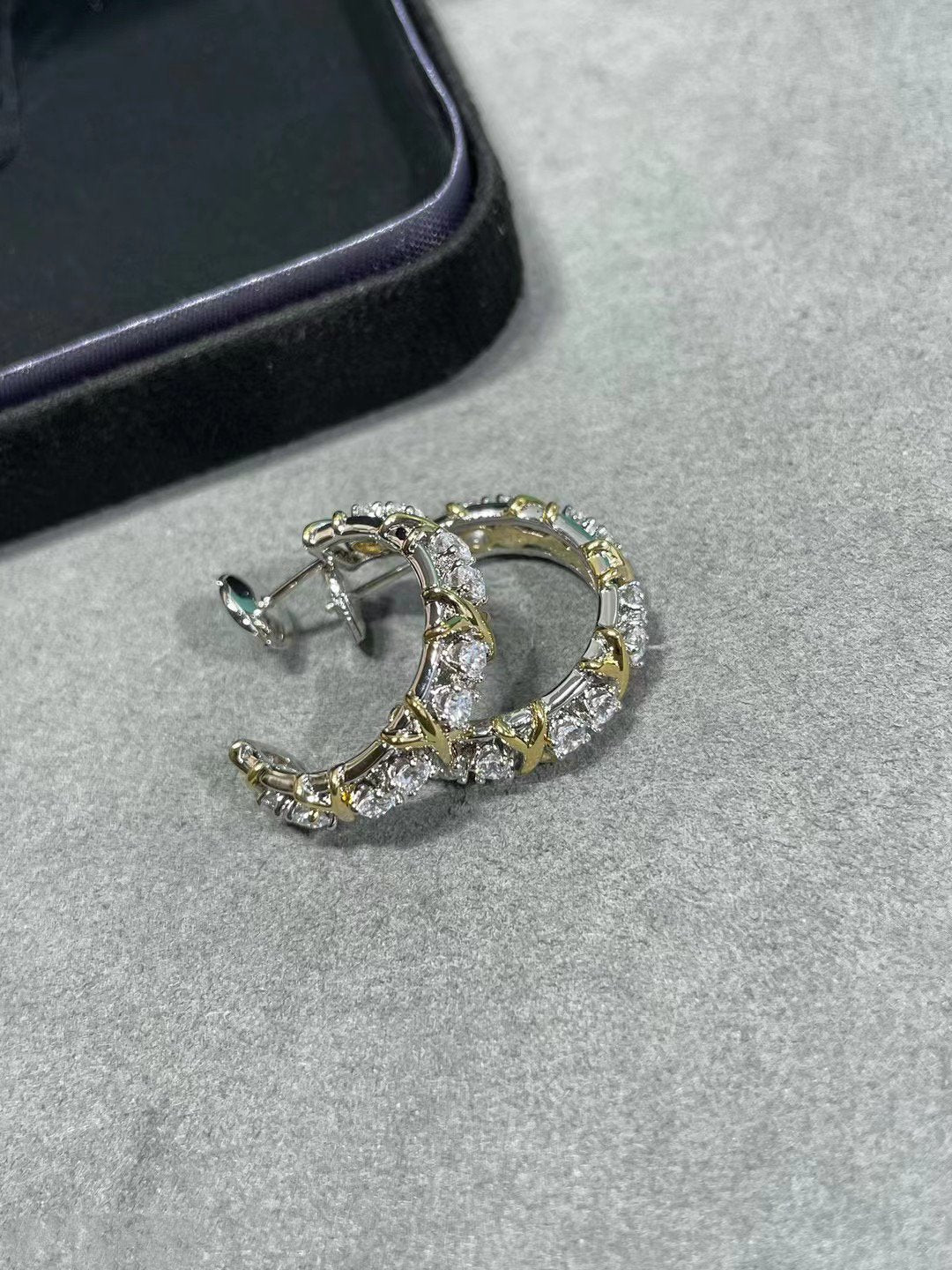 [Eterna Jewels]SCHLUMBERGER GOLD DIAMOND EARRINGS