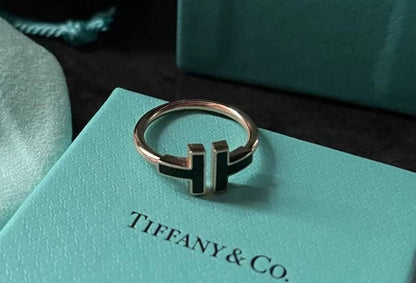 [Eterna Jewels]T SMALL ONYX PINK GOLD RING