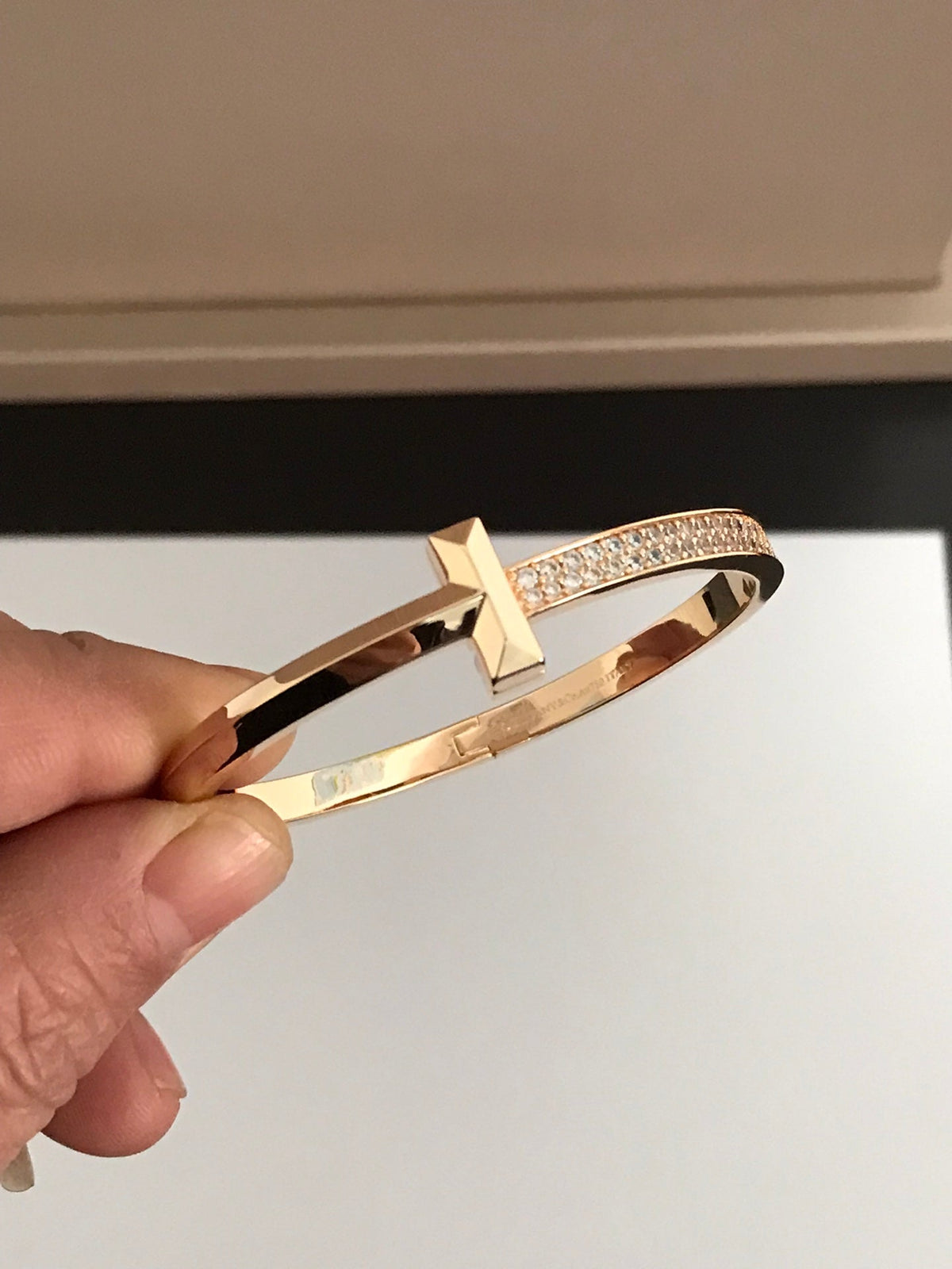 [Eterna Jewels]T1 WIDE DIAMOND HINGED BANGLE PINK GOLD