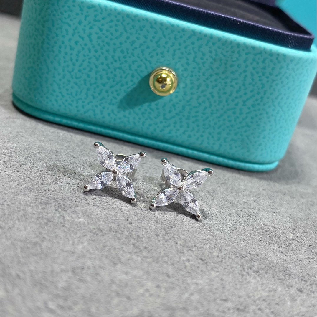 [Eterna Jewels]VICTORIA SILVER DIAMOND STUD MINI EARRINGS