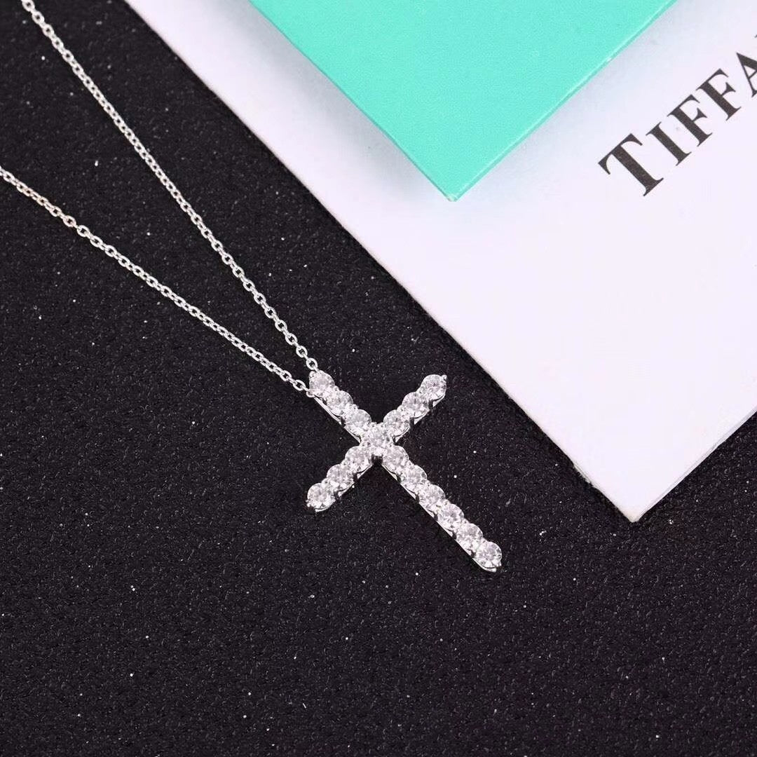 [Eterna Jewels]MOISSANITE STONE CROSS PENDANT NECKLACE SIMULATED DIAMOND CROSS CHOKER